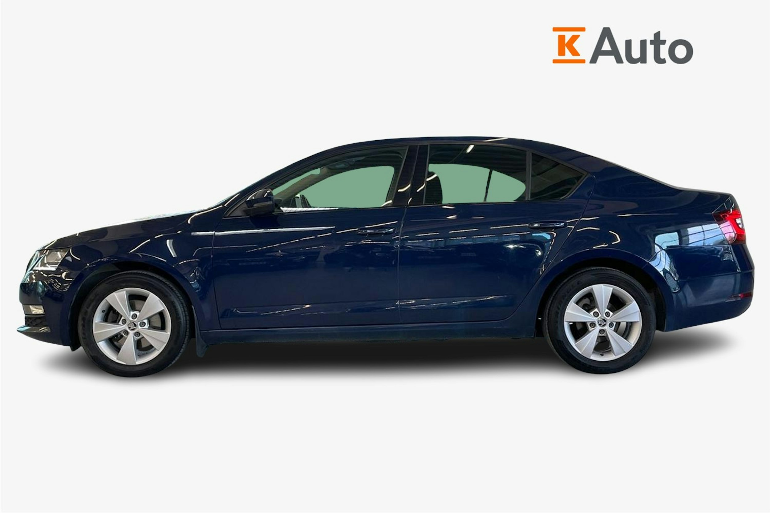 Sininen Skoda OCTAVIA 2017 kuva 5.
