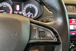 Sininen Skoda OCTAVIA 2017 kuva 12.
