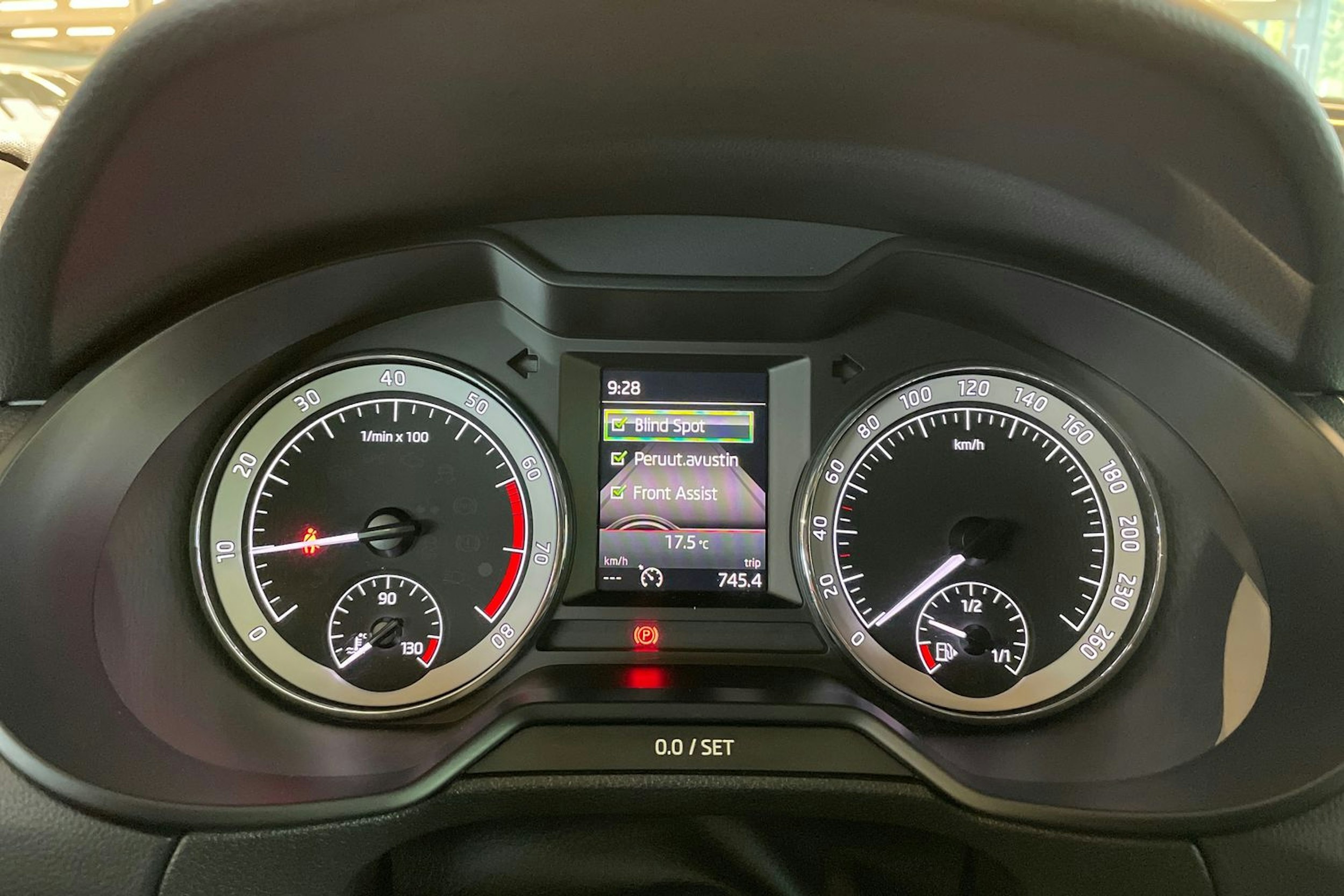 Sininen Skoda OCTAVIA 2017 kuva 13.
