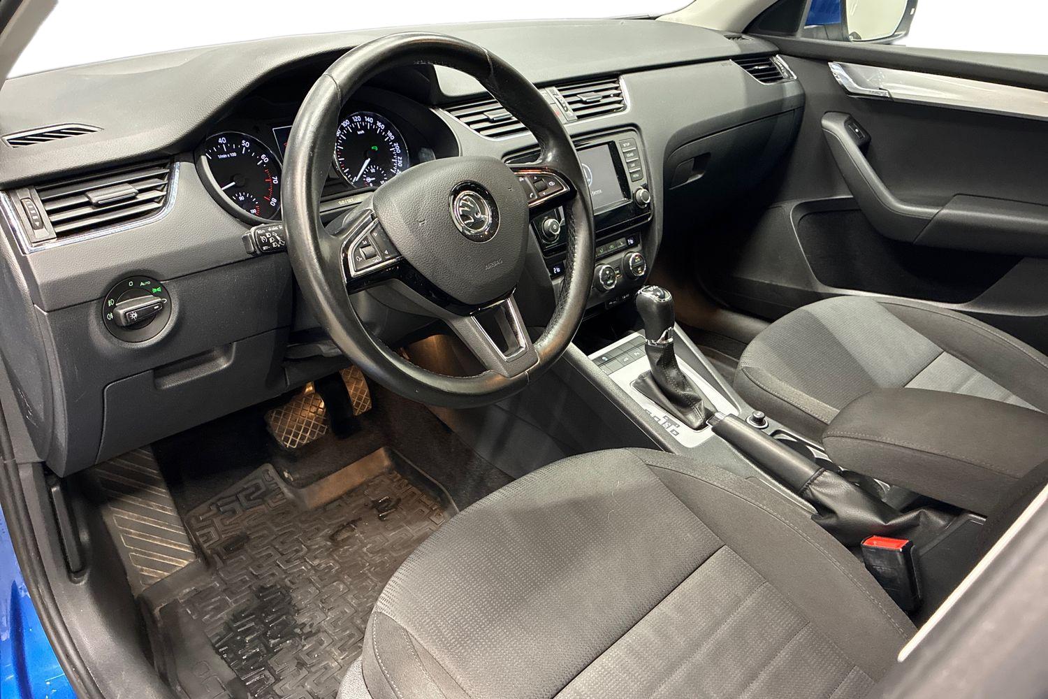 Skoda Octavia 2017, kuva 6/30