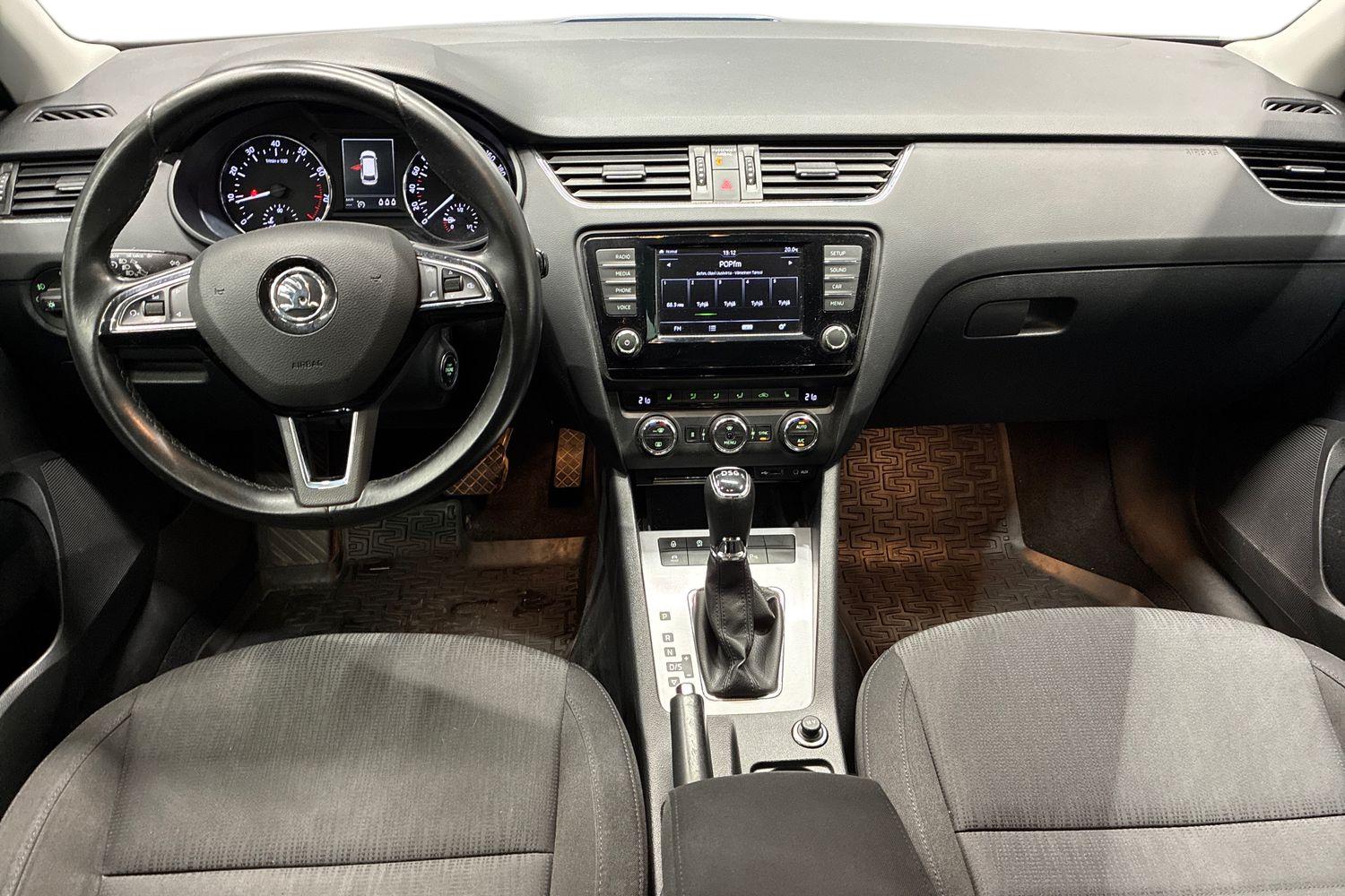 Skoda Octavia 2017, kuva 7/30