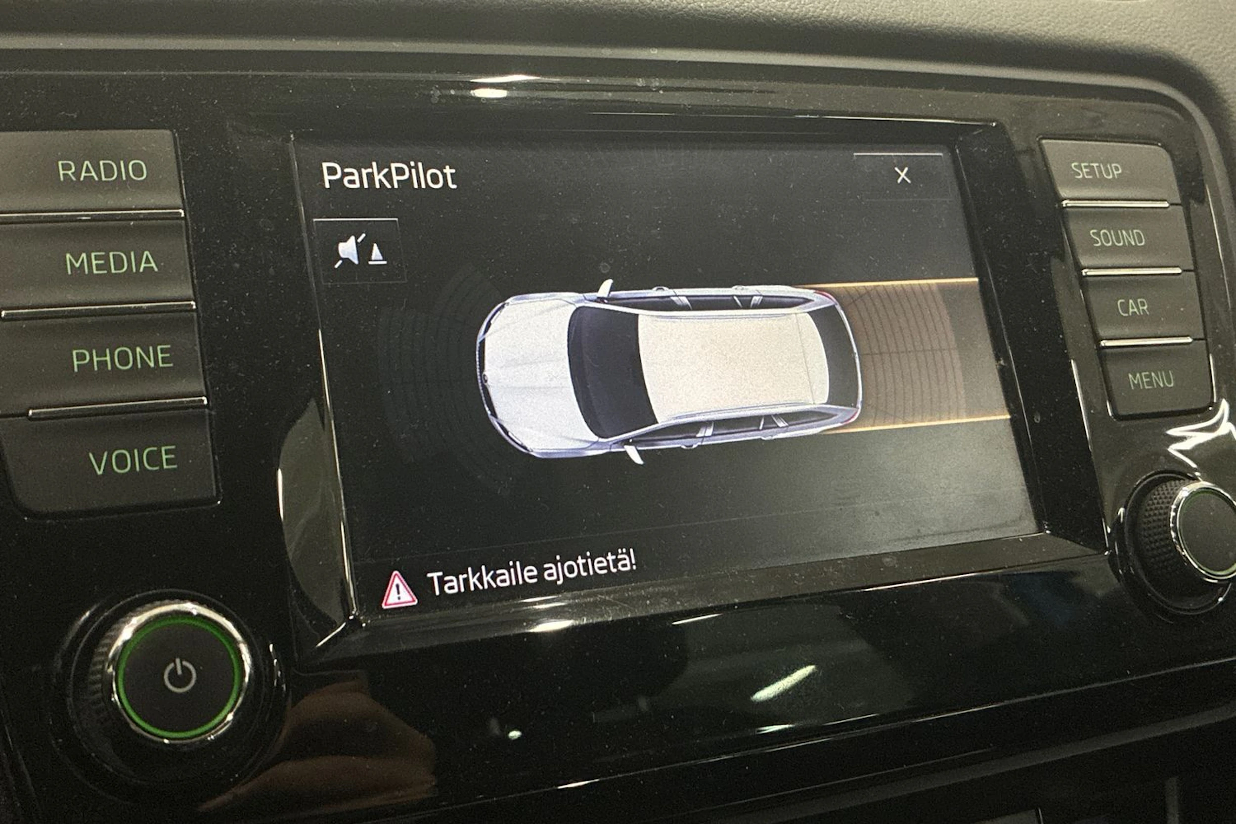 sininen Skoda Octavia 2017 kuva 7.