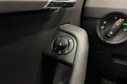 sininen Skoda Octavia 2017 kuva 17.