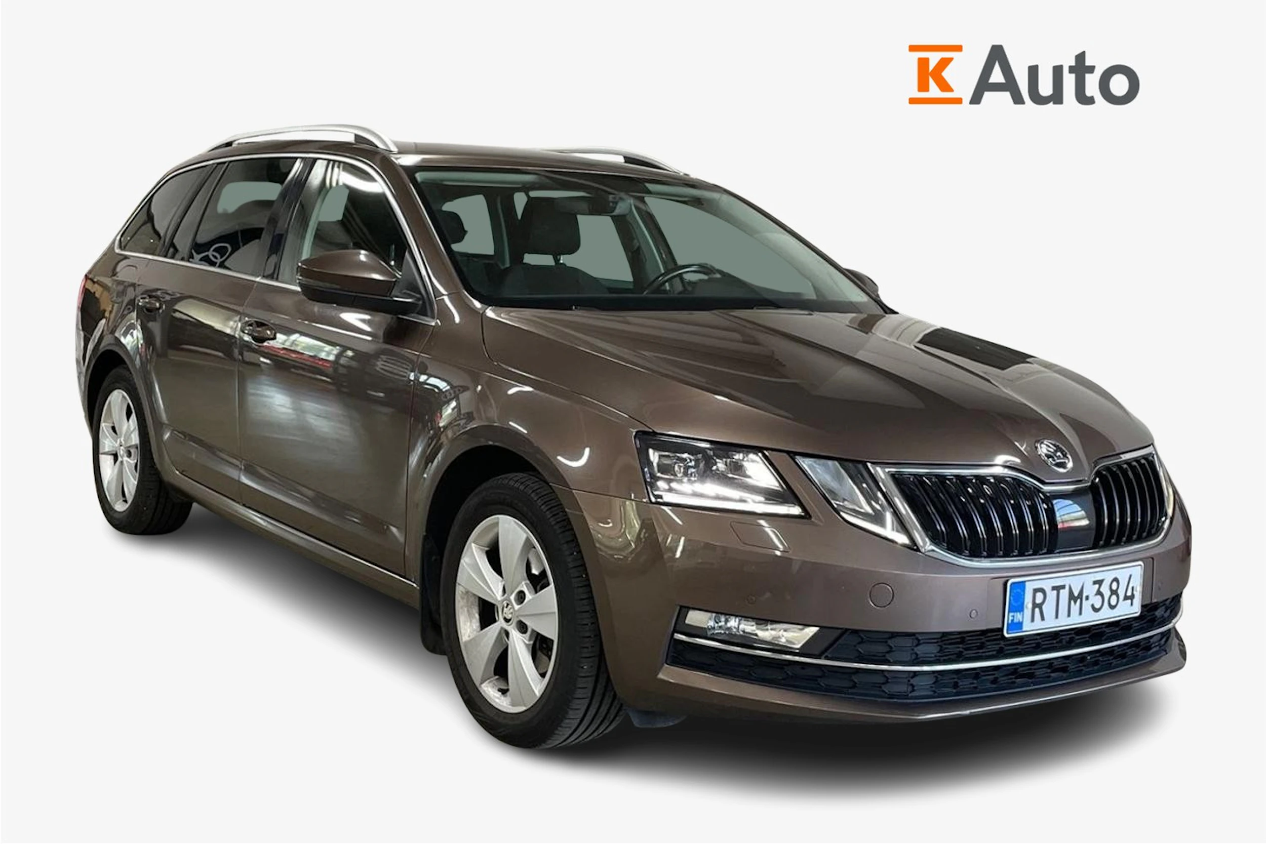 Ruskea (beige) Skoda OCTAVIA 2017 kuva 1.