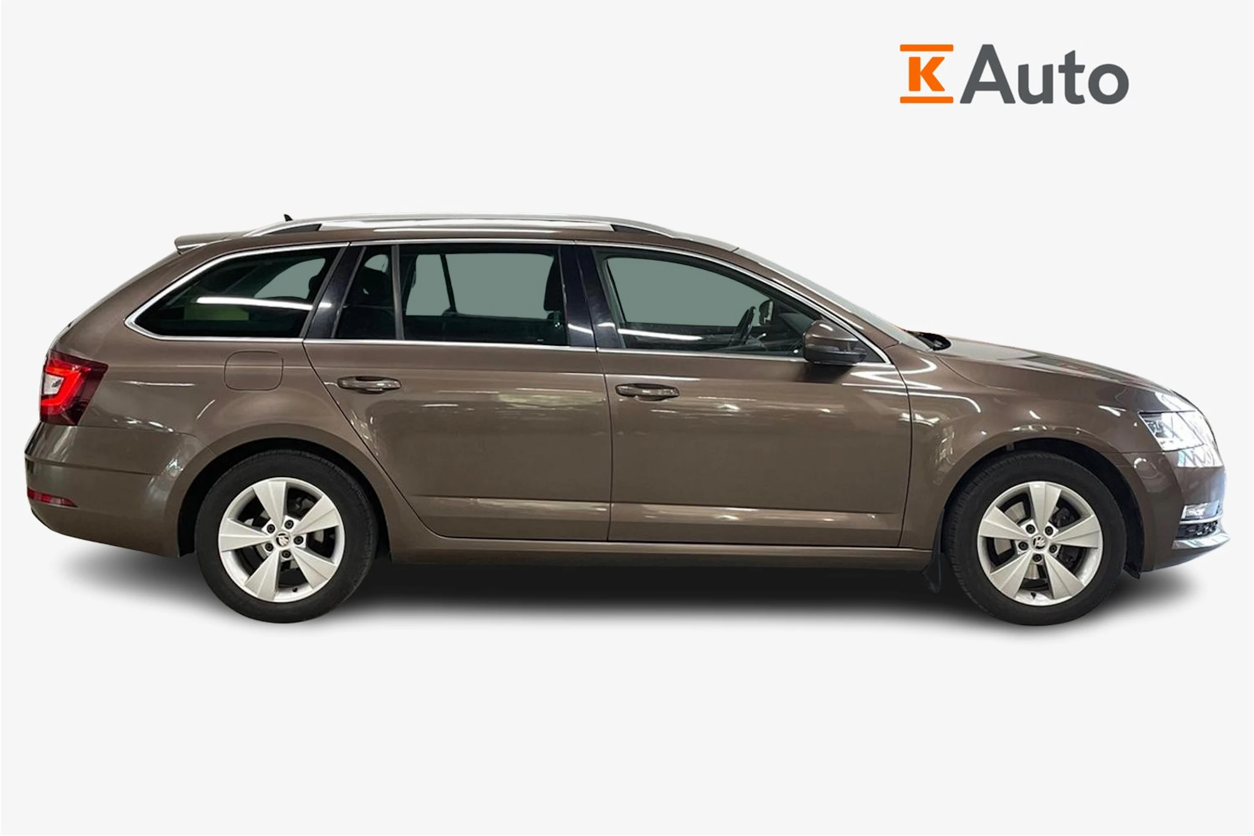 Ruskea (beige) Skoda OCTAVIA 2017 kuva 5.