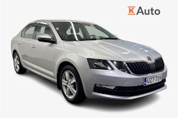 harmaa Skoda Octavia 2017 kuva 1.
