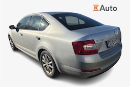 met. harmaa Skoda Octavia 2017 kuva 2.