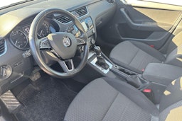met. harmaa Skoda Octavia 2017 kuva 3.