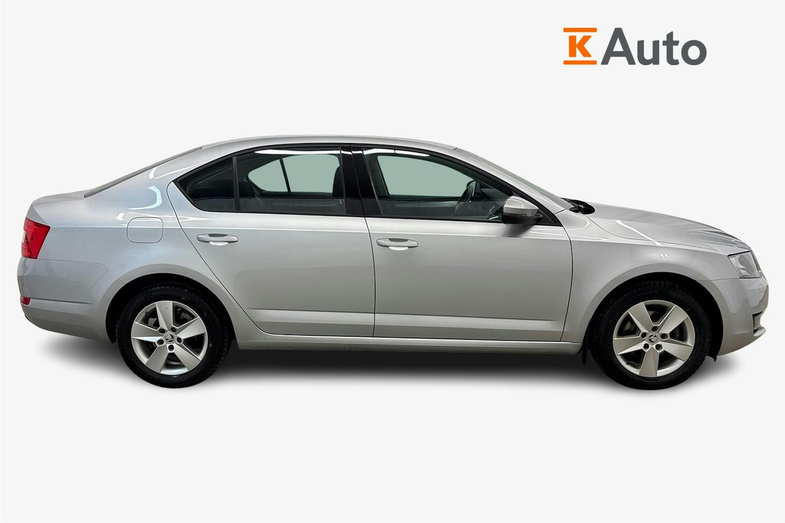met. harmaa Skoda Octavia 2017 kuva 5.