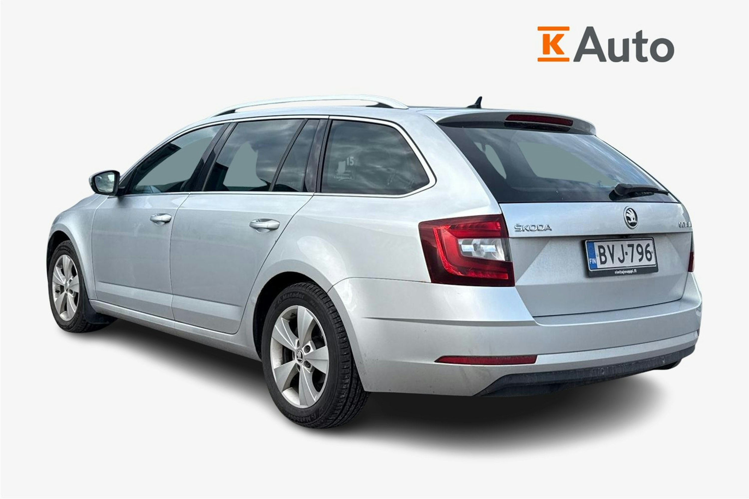 harmaa Skoda Octavia 2018 kuva 2.