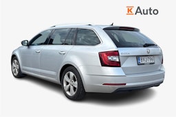 harmaa Skoda Octavia 2018 kuva 2.