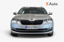 harmaa Skoda Octavia 2018 kuva 5.