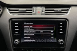 valkoinen Skoda Octavia 2018 kuva 17.