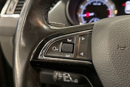 Ruskea (beige) Skoda OCTAVIA 2018 kuva 20.