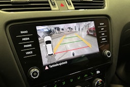 Ruskea (beige) Skoda OCTAVIA 2018 kuva 23.