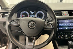 ruskea (beige) Skoda Octavia 2018 kuva 12.