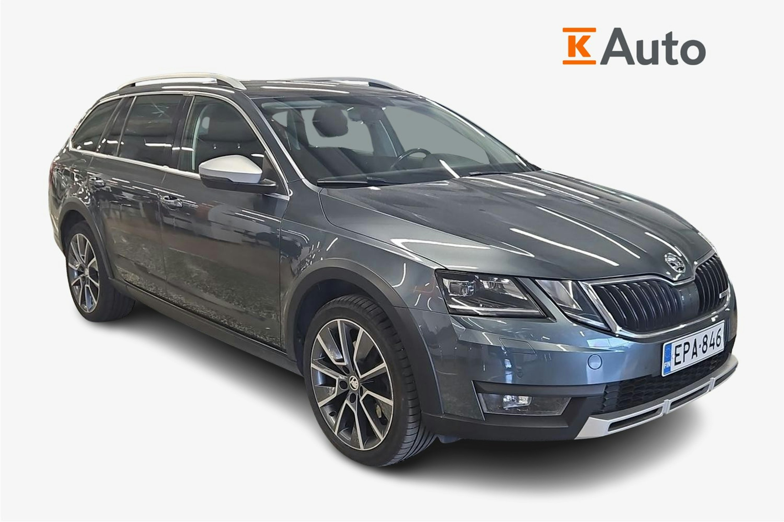 Harmaa Skoda OCTAVIA 2018 kuva 1.