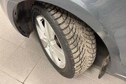 harmaa Skoda Octavia 2018 kuva 13.