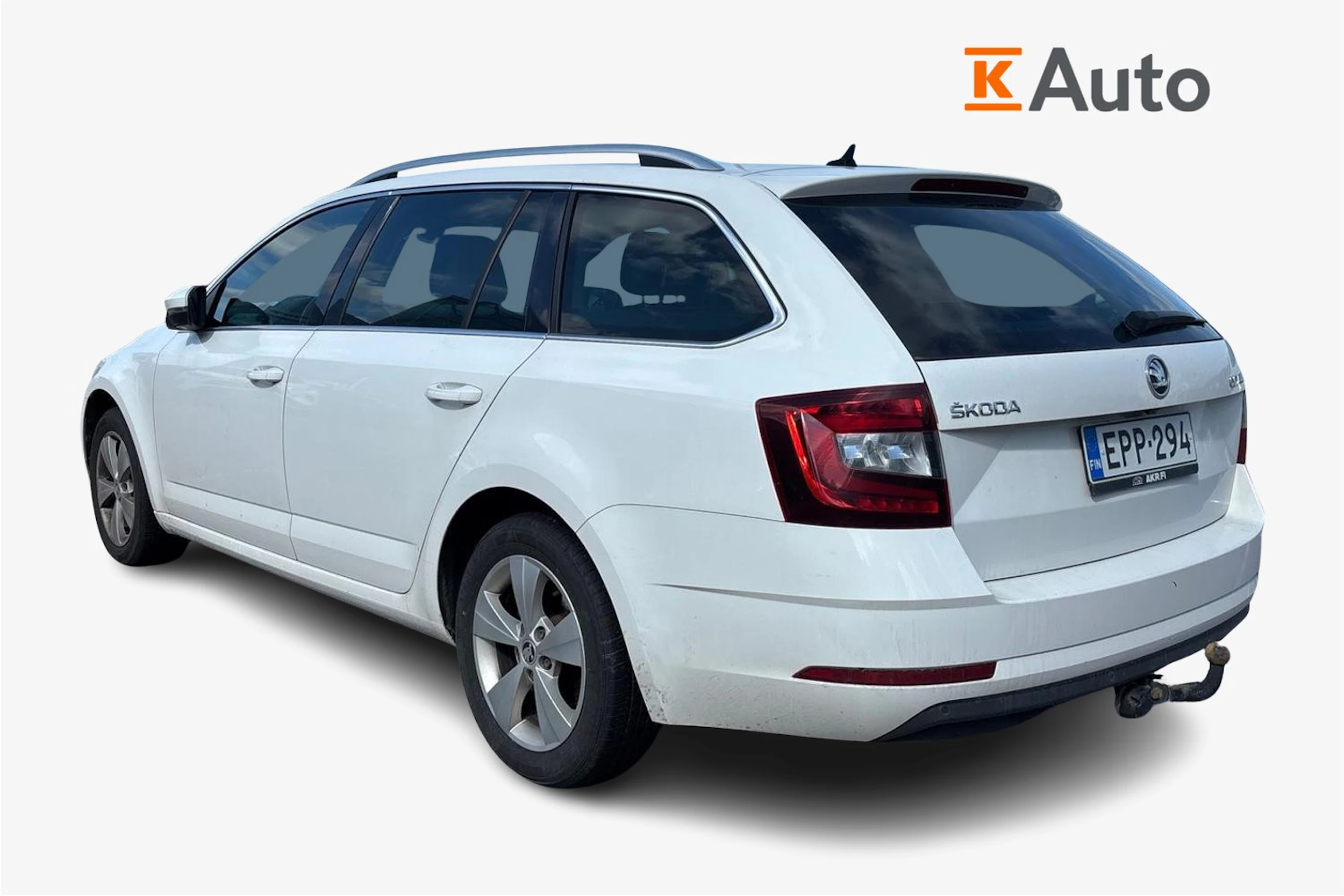 valkoinen Skoda Octavia 2018 kuva 2.