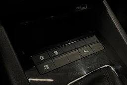 harmaa Skoda Octavia 2019 kuva 20.