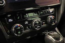 harmaa Skoda Octavia 2019 kuva 21.