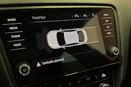 harmaa Skoda Octavia 2019 kuva 24.