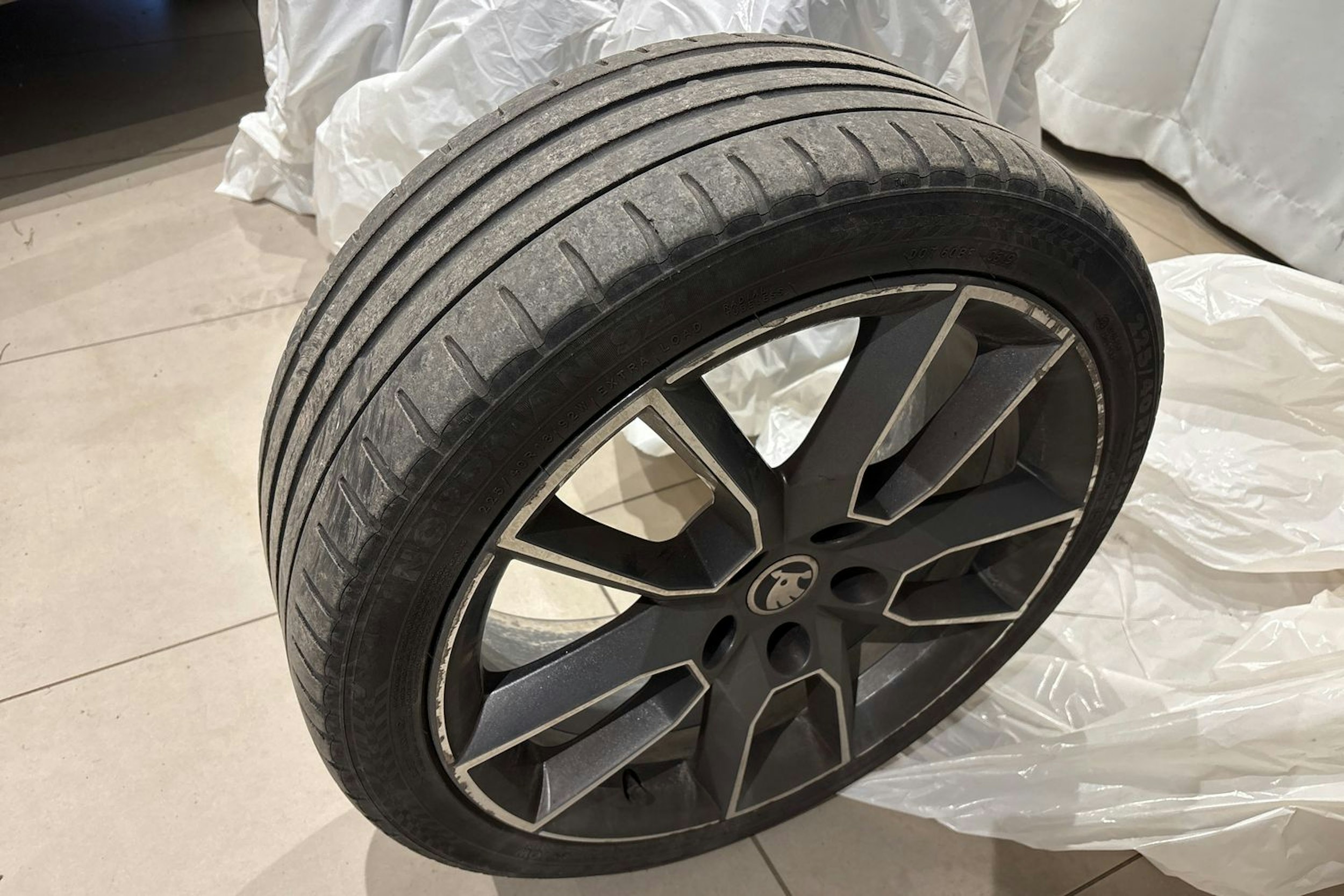 musta Skoda Octavia 2018 kuva 20.