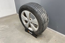 harmaa Skoda Octavia 2018 kuva 14.