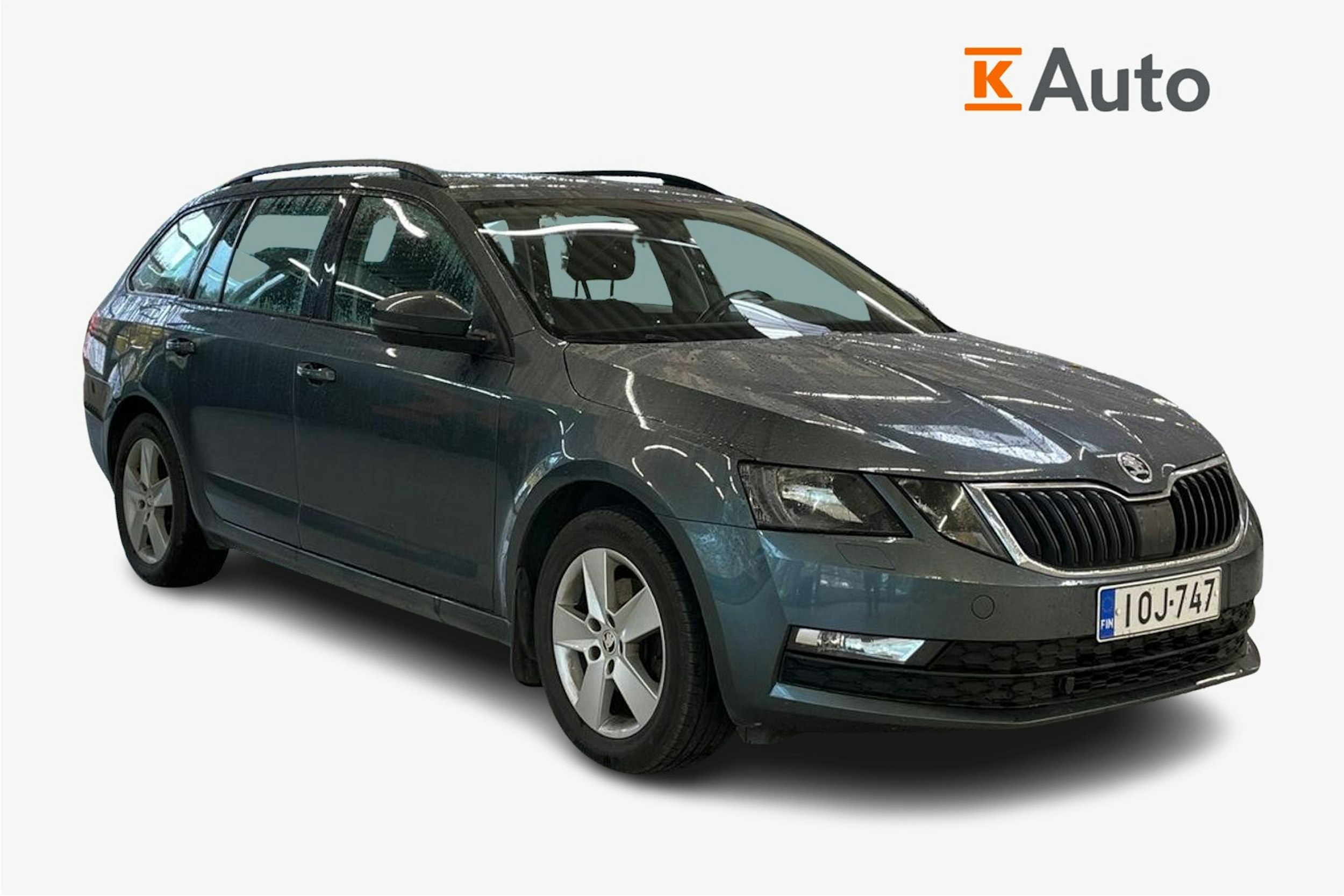 harmaa Skoda Octavia 2018 kuva 1.