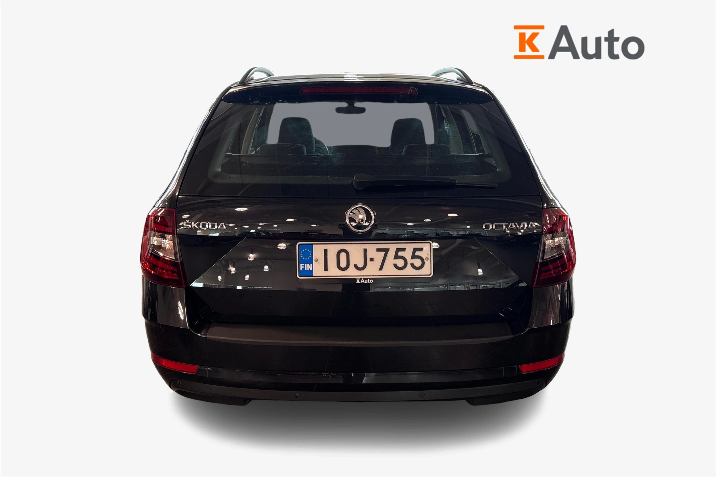 musta Skoda Octavia 2018 kuva 4.