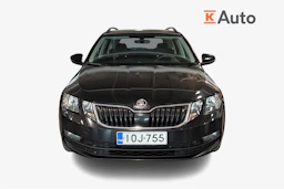 musta Skoda Octavia 2018 kuva 5.
