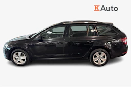 musta Skoda Octavia 2018 kuva 7.