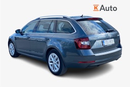 harmaa Skoda Octavia 2018 kuva 2.