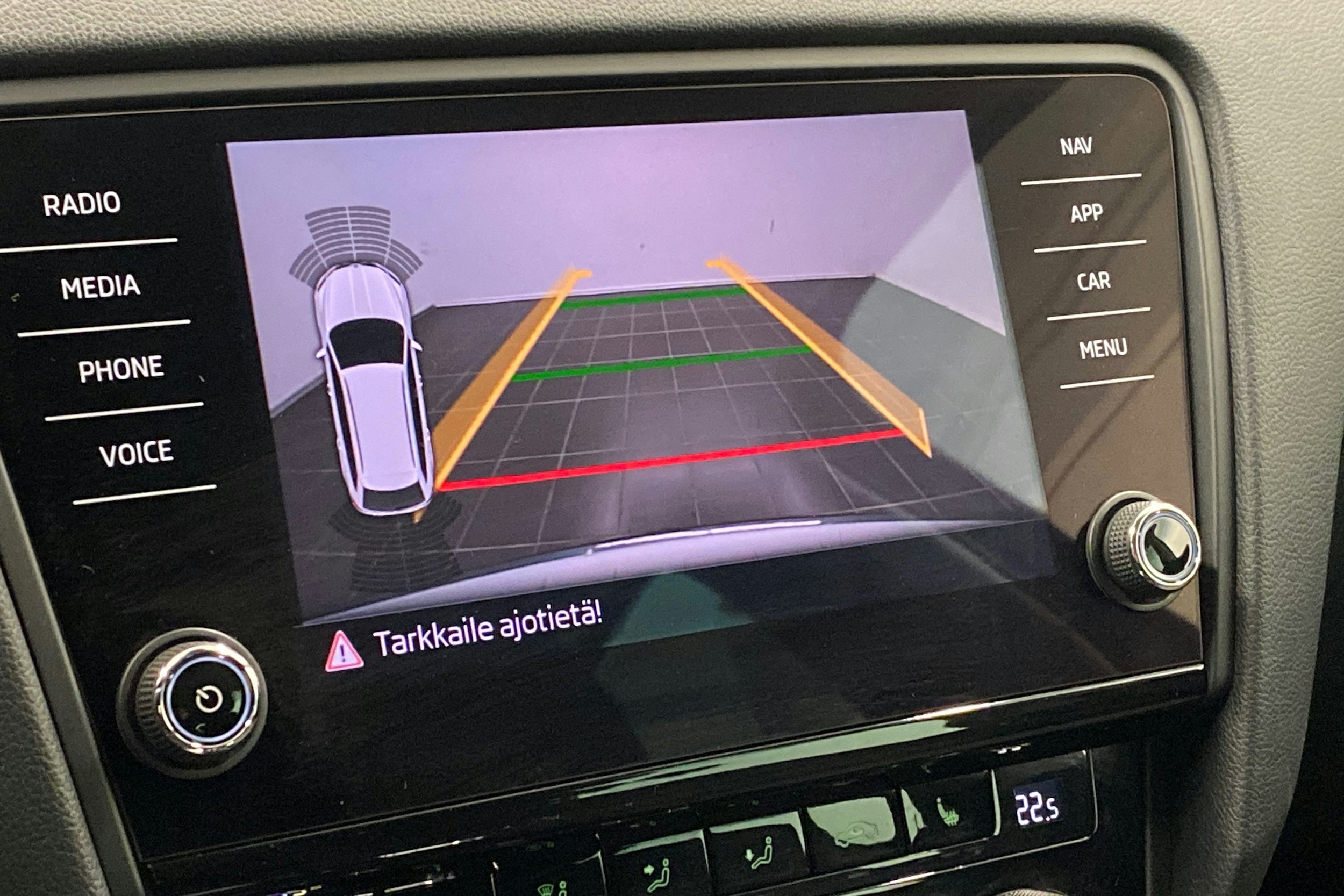 harmaa Skoda Octavia 2018 kuva 15.