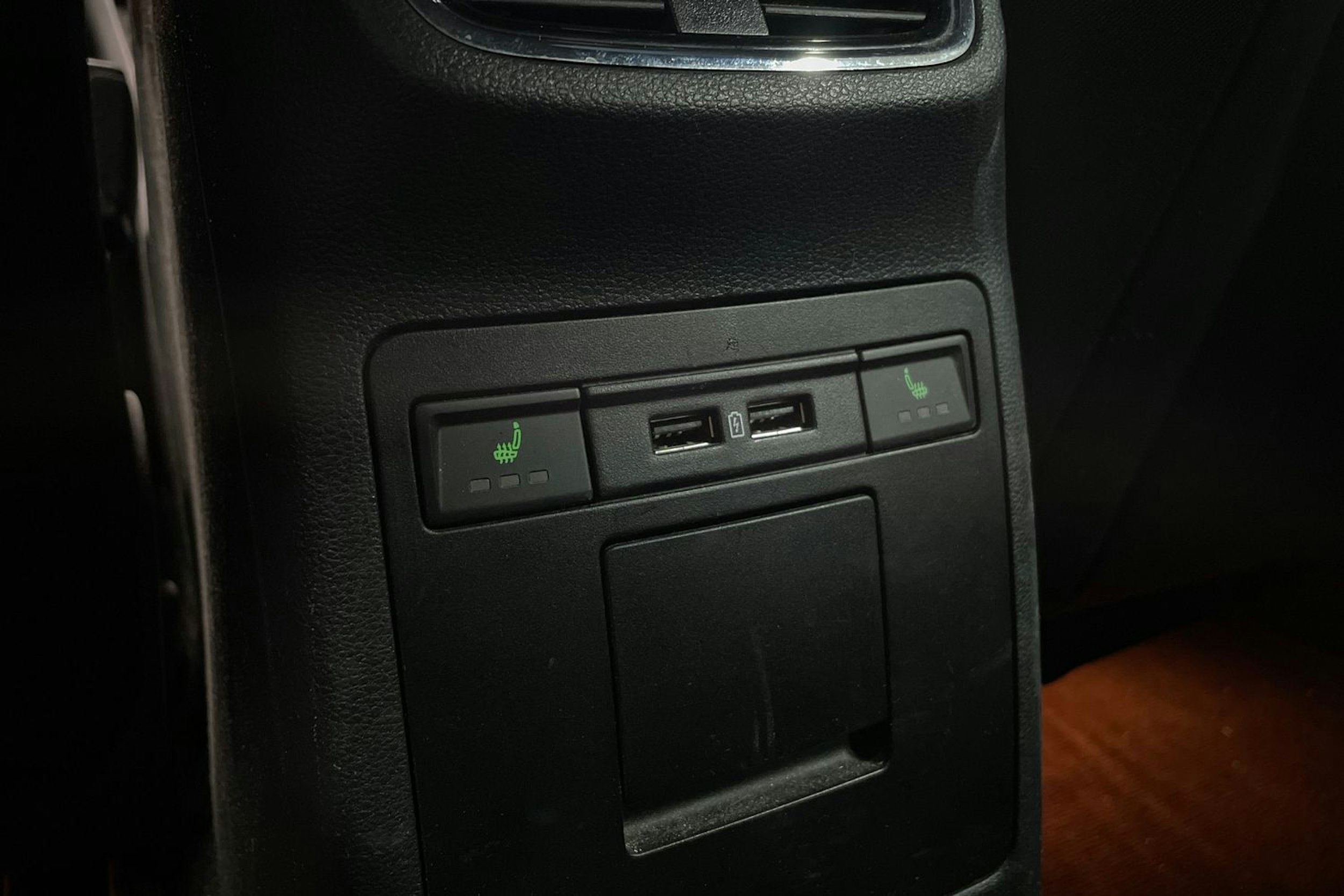Vihreä Skoda OCTAVIA 2018 kuva 18.