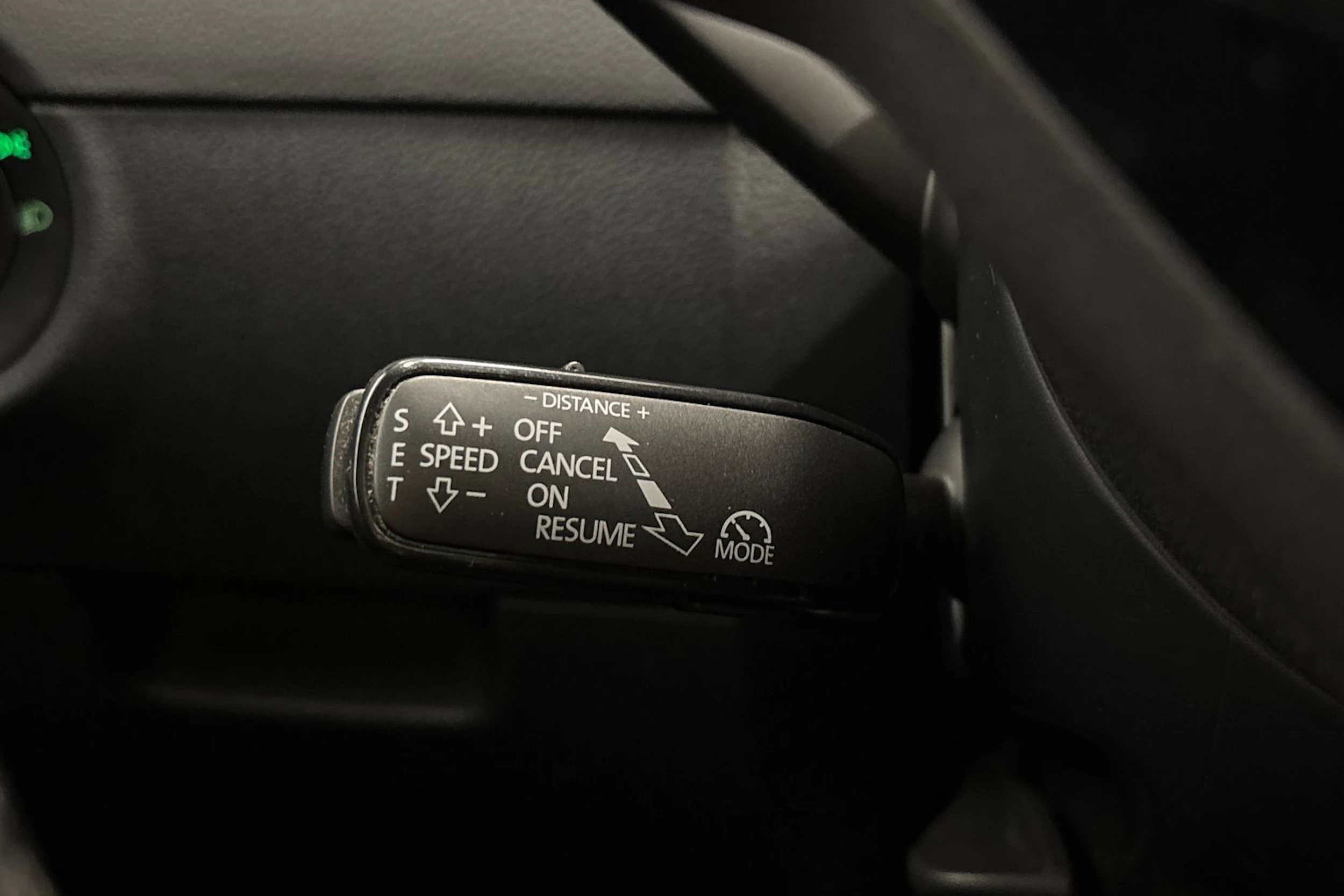 musta Skoda Octavia 2018 kuva 16.