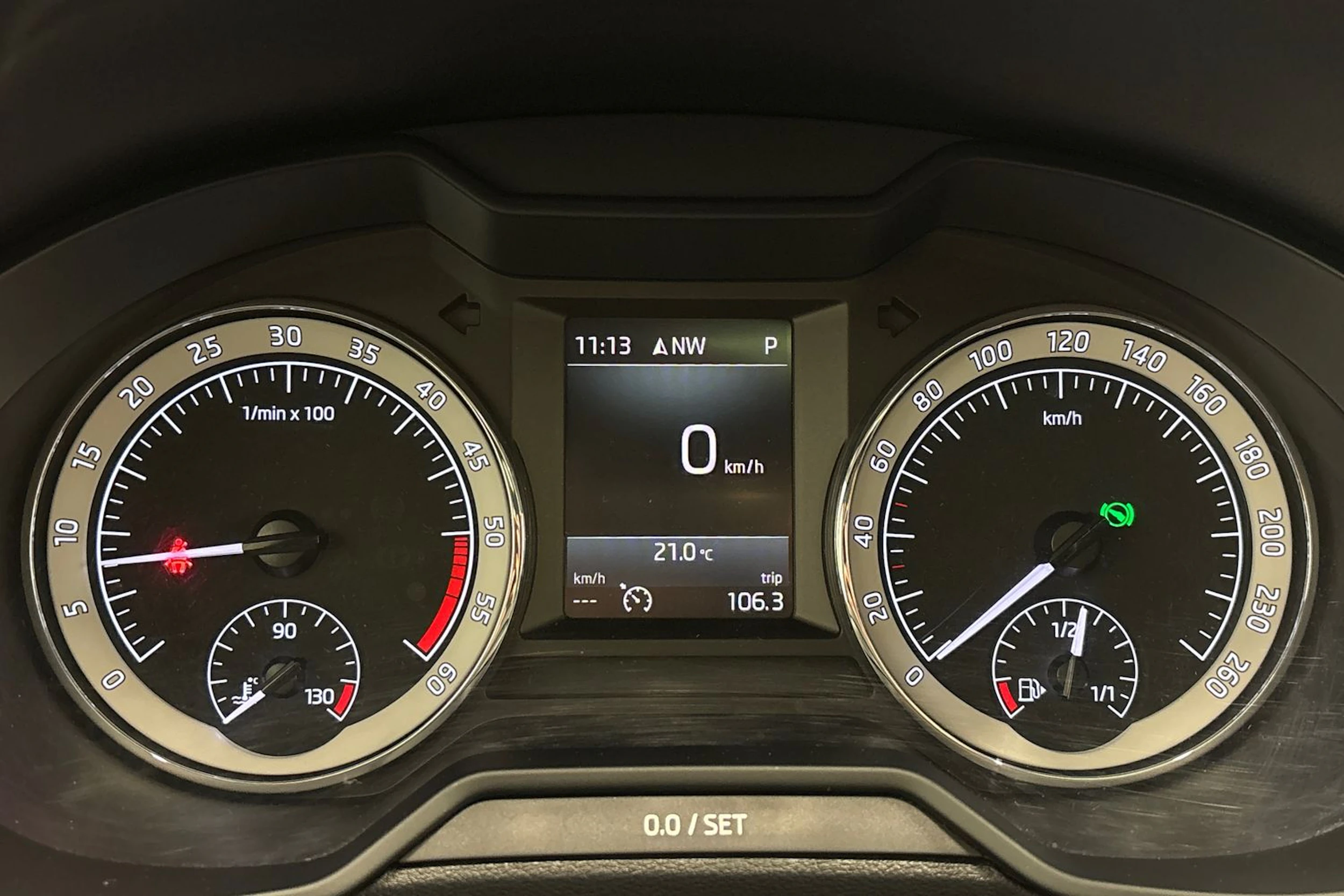 musta Skoda Octavia 2018 kuva 17.