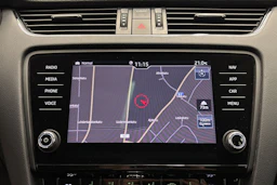 musta Skoda Octavia 2018 kuva 22.