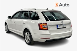 valkoinen Skoda Octavia 2018 kuva 2.