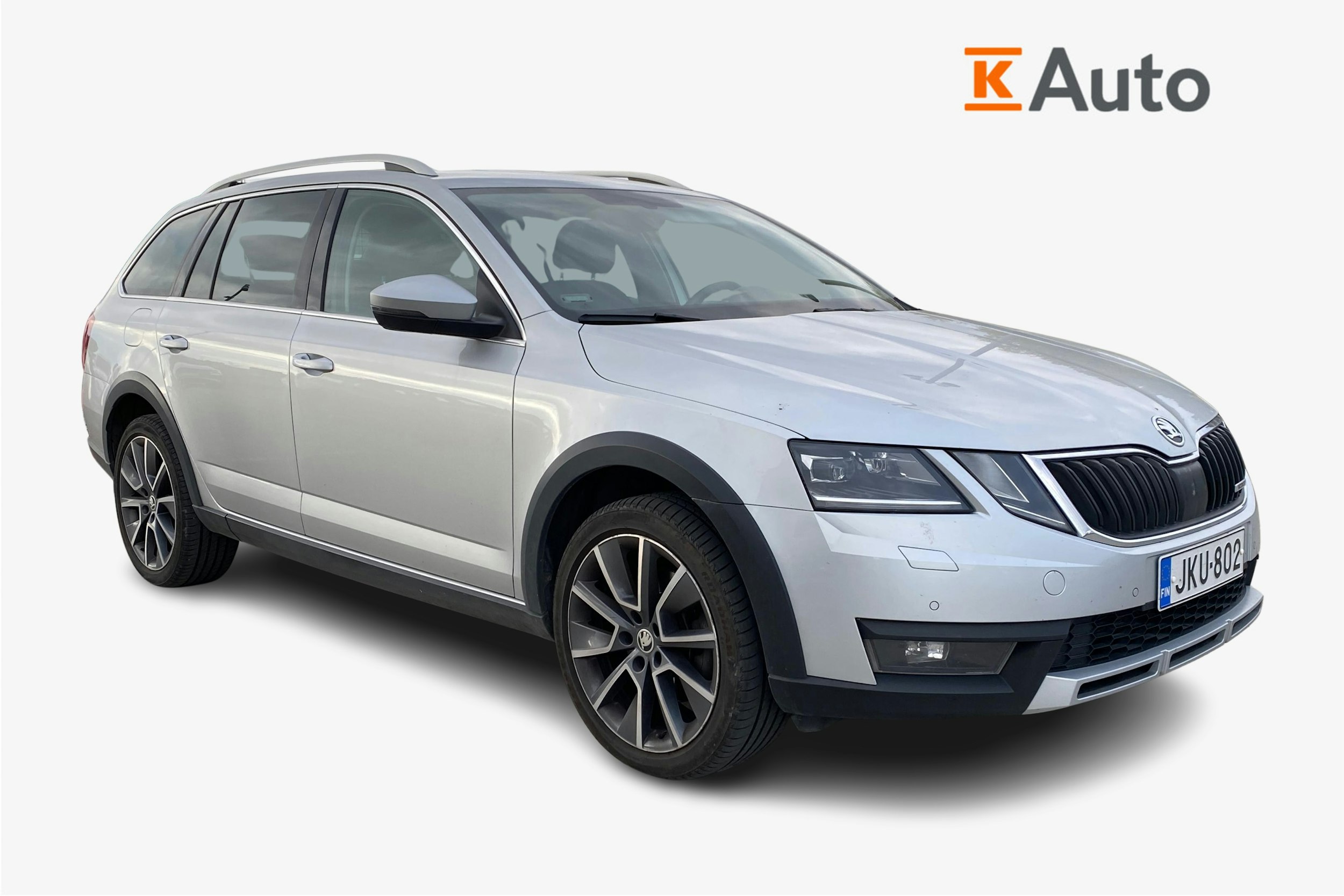 Harmaa Skoda OCTAVIA 2018 kuva 1.