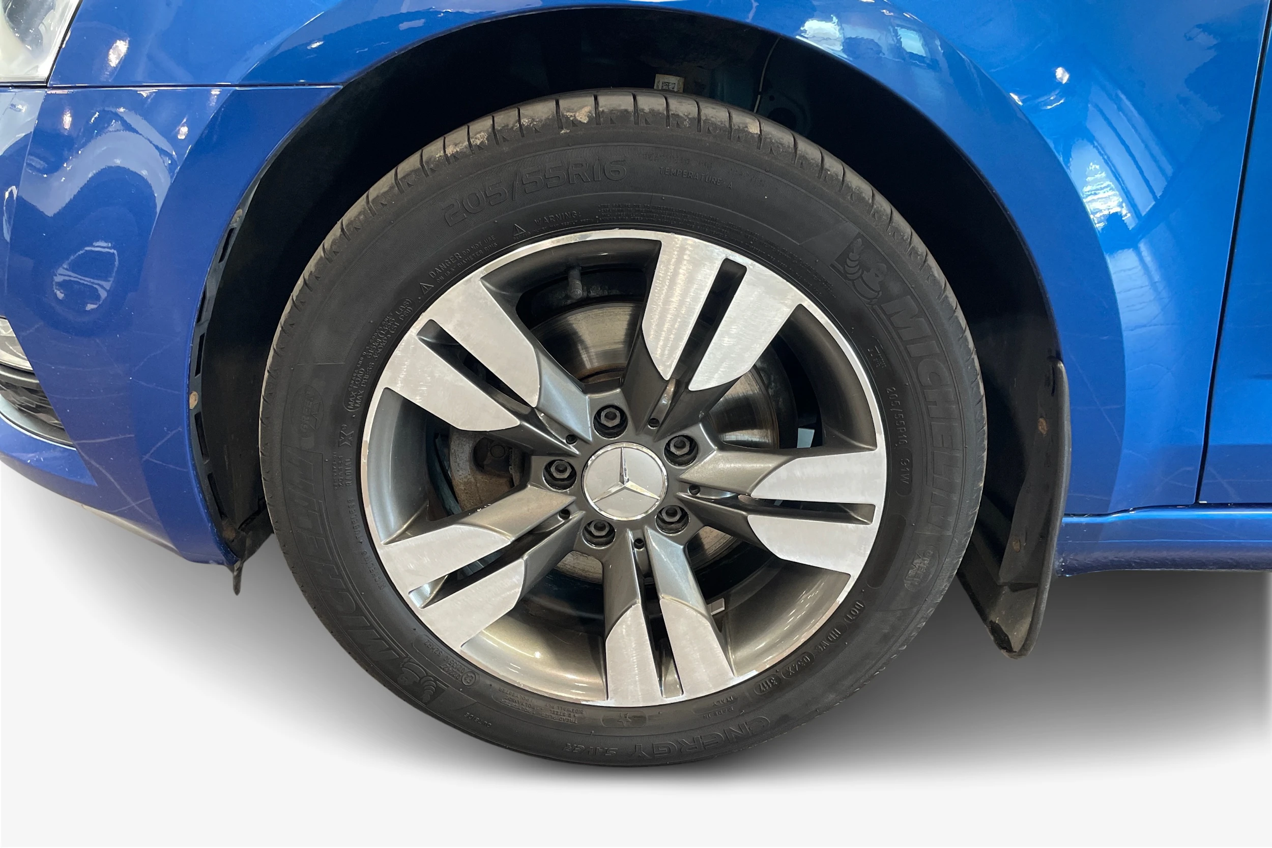 sininen Skoda Octavia 2018 kuva 12.
