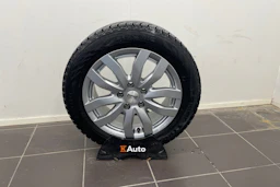 sininen Skoda Octavia 2018 kuva 13.