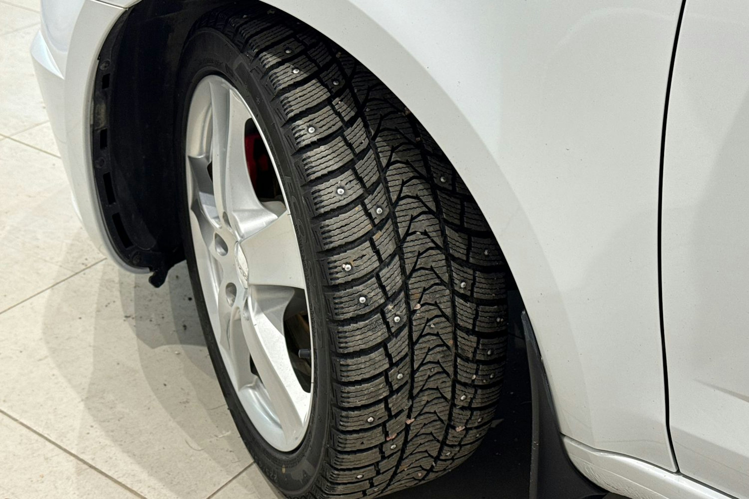 valkoinen Skoda Octavia 2018 kuva 13.