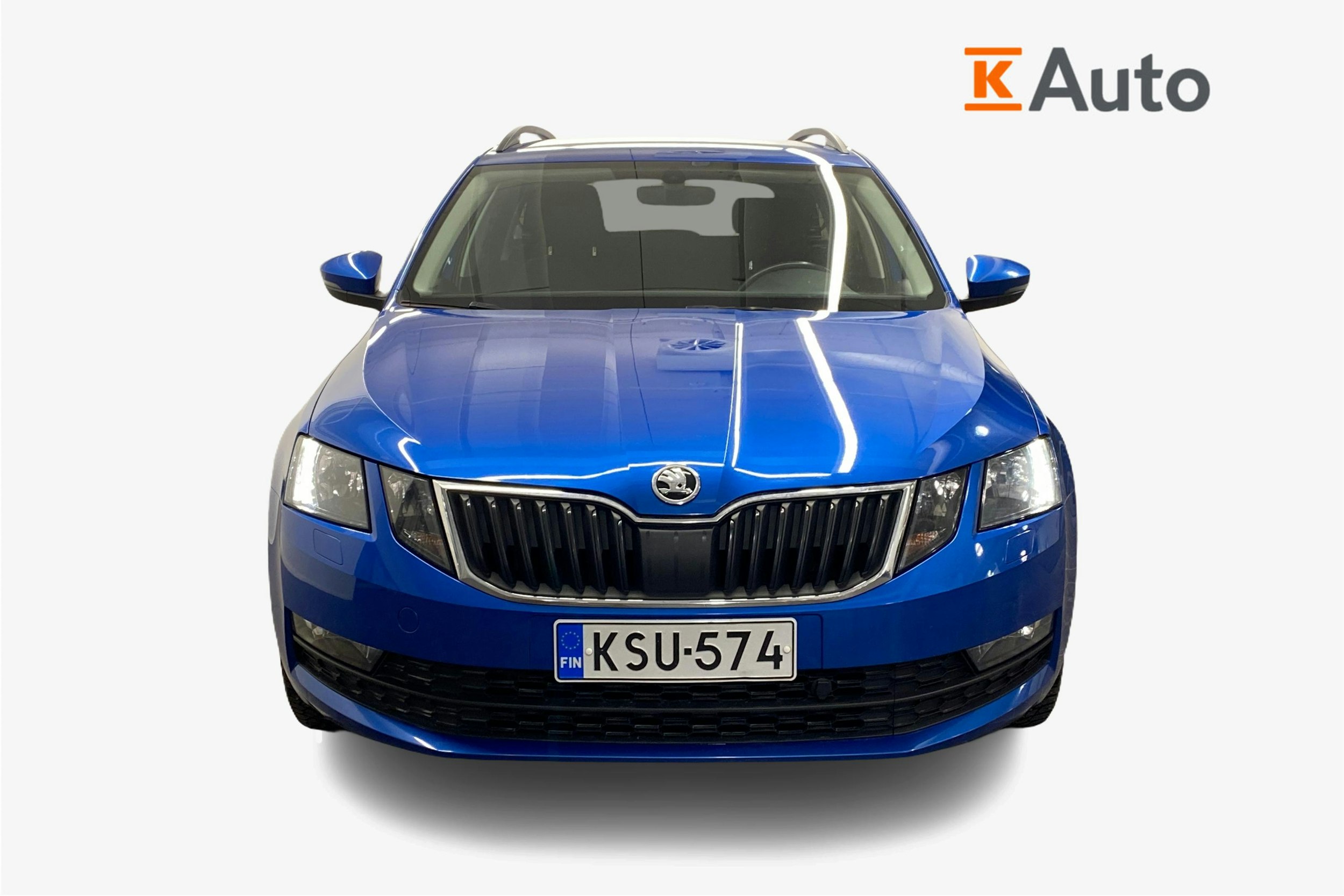 sininen Skoda Octavia 2018 kuva 5.