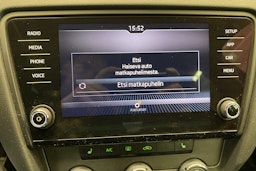 sininen Skoda Octavia 2018 kuva 18.