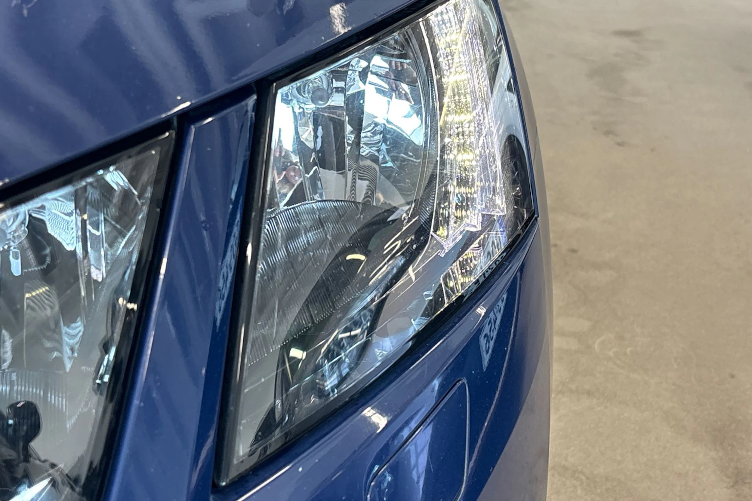 sininen Skoda Octavia 2018 kuva 4.