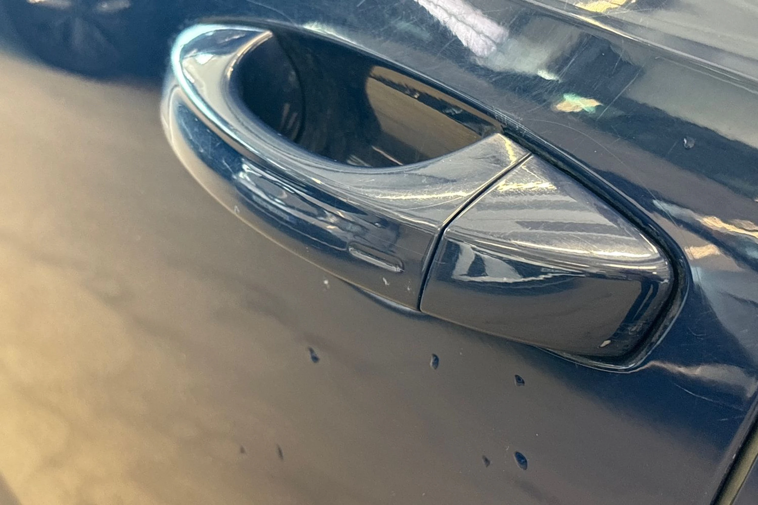 sininen Skoda Octavia 2018 kuva 6.