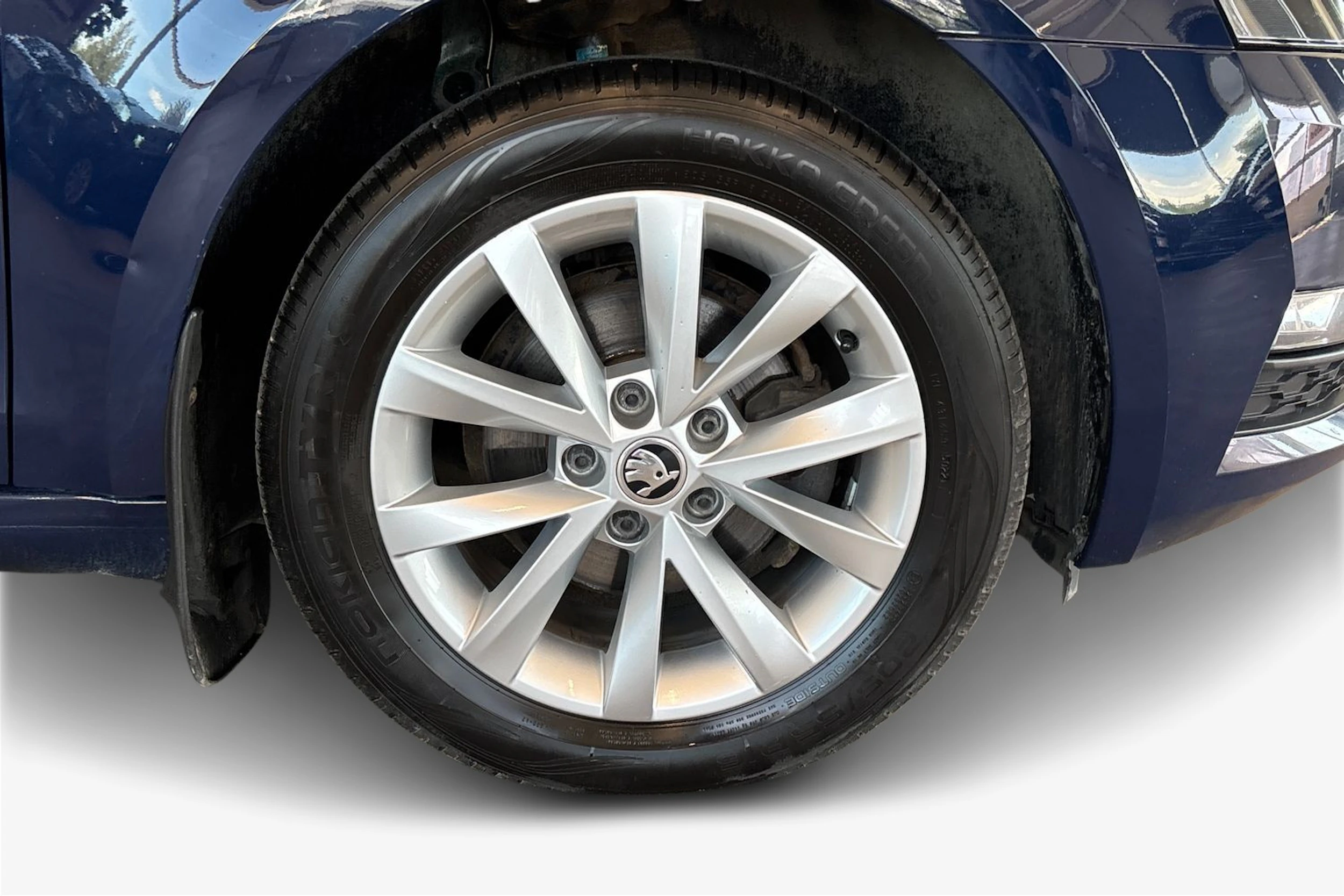 sininen Skoda Octavia 2018 kuva 9.