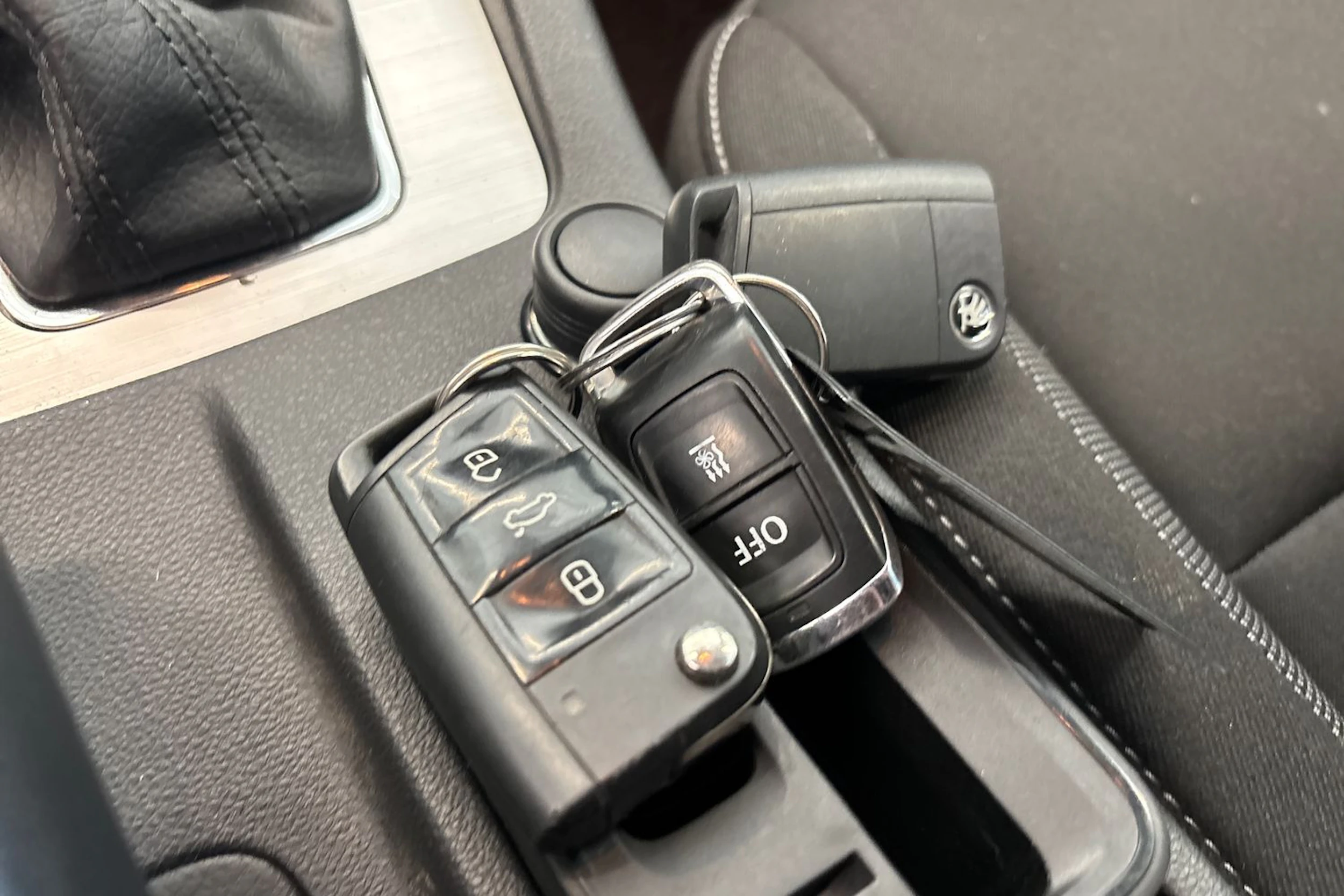 sininen Skoda Octavia 2018 kuva 31.
