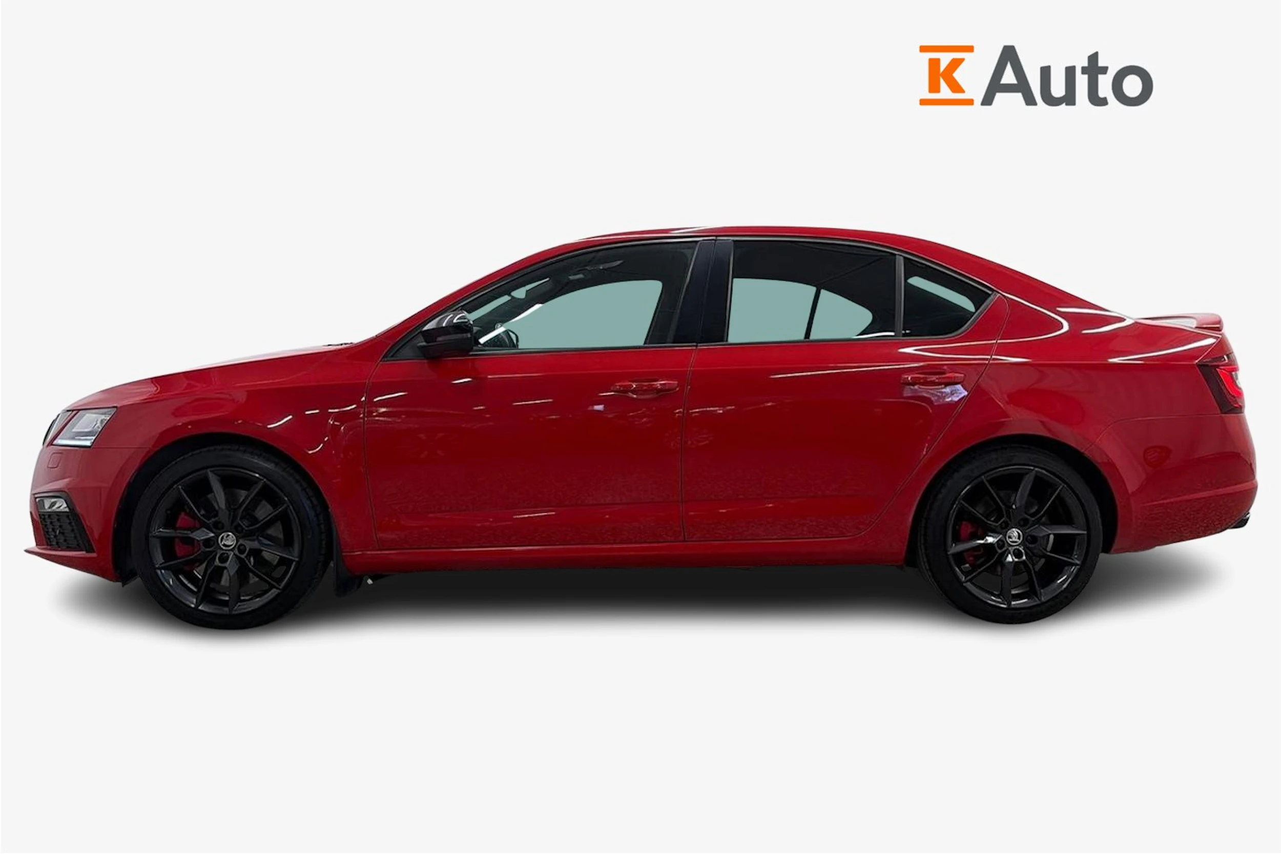 Punainen Skoda OCTAVIA 2018 kuva 5.